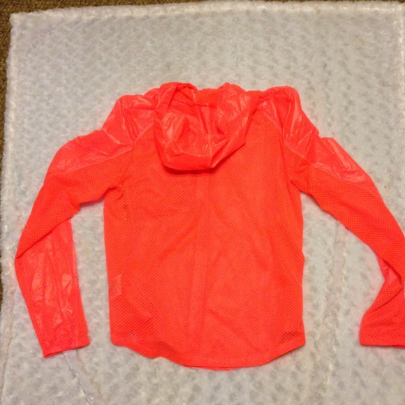 Reebok Windbreaker - Picture 4 of 6